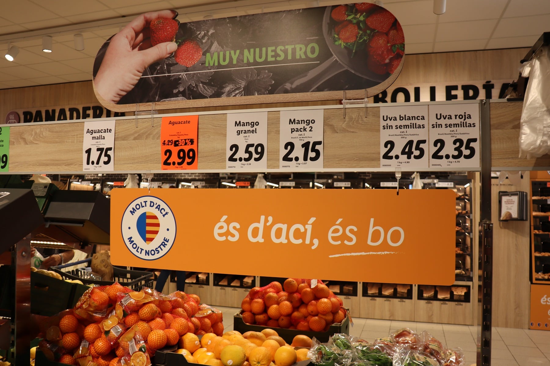 Distintivo para los productos &#039;made in la Comunitat&#039; de Lidl: És d’açí, és bo