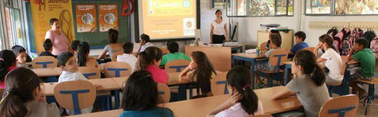 Niños en clase