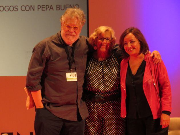 Joaquín Estefanía, Manuela Carmena y Pepa Bueno durante su diálogo sobre &#039;La vida después de la Política&#039;