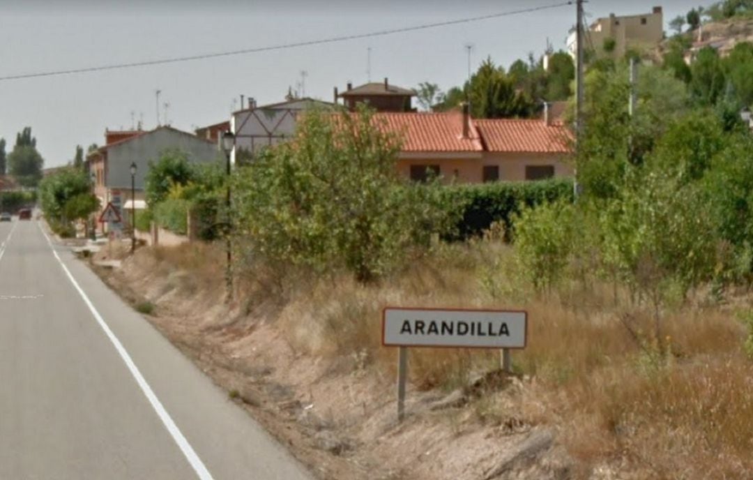 Captura de una de las entradas al municipio de Arandilla.