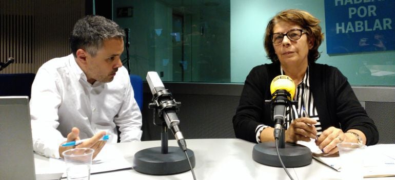 Inés Sabanés durante una entrevista en SER Madrid