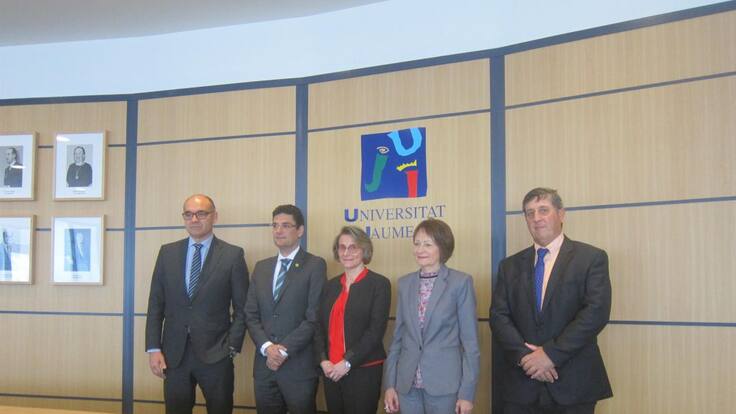 Entrevista en la Ventana a la rectora de la UJI Eva Alcón