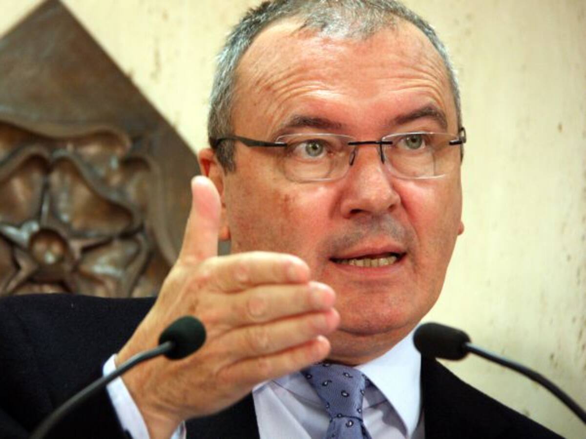 L’alcalde perd els papers