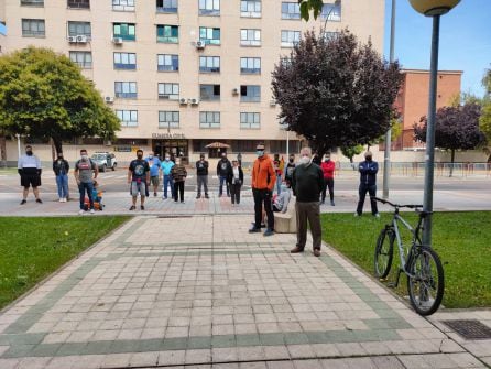 Concentración a las puertas de la Comandancia de la Guardia Civil