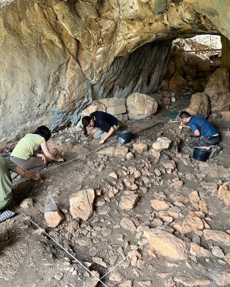 Cueva Foradada Oliva