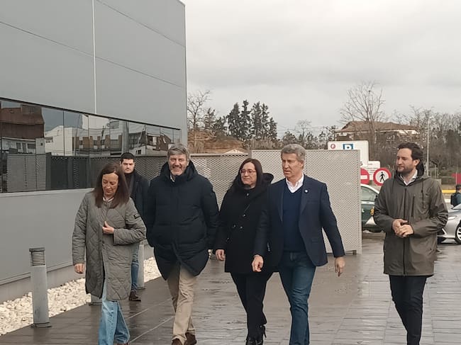 Alberto Núñez Feijoo visita la empresa cárnica Fribin.