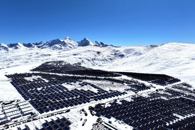 Planta solar en el Tíbet.