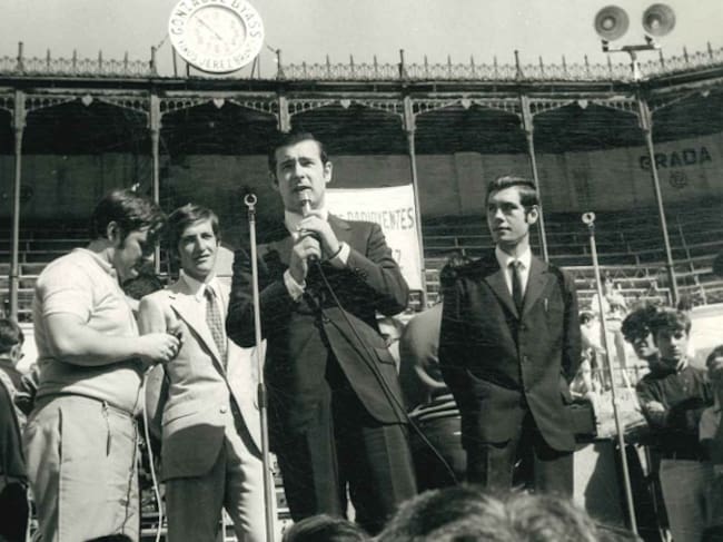 Carlos Vergara, durante una intervención en la plaza de toros de Jerez