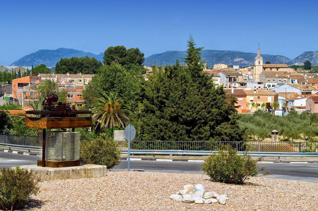 Sanidad informa que L'Alqueria d'Asnar registra el primer fallecimiento por coronavirus.