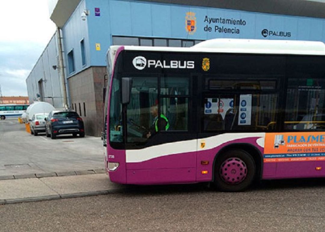 No es factible reforzar el sevicio de autobús urbano en Palencia