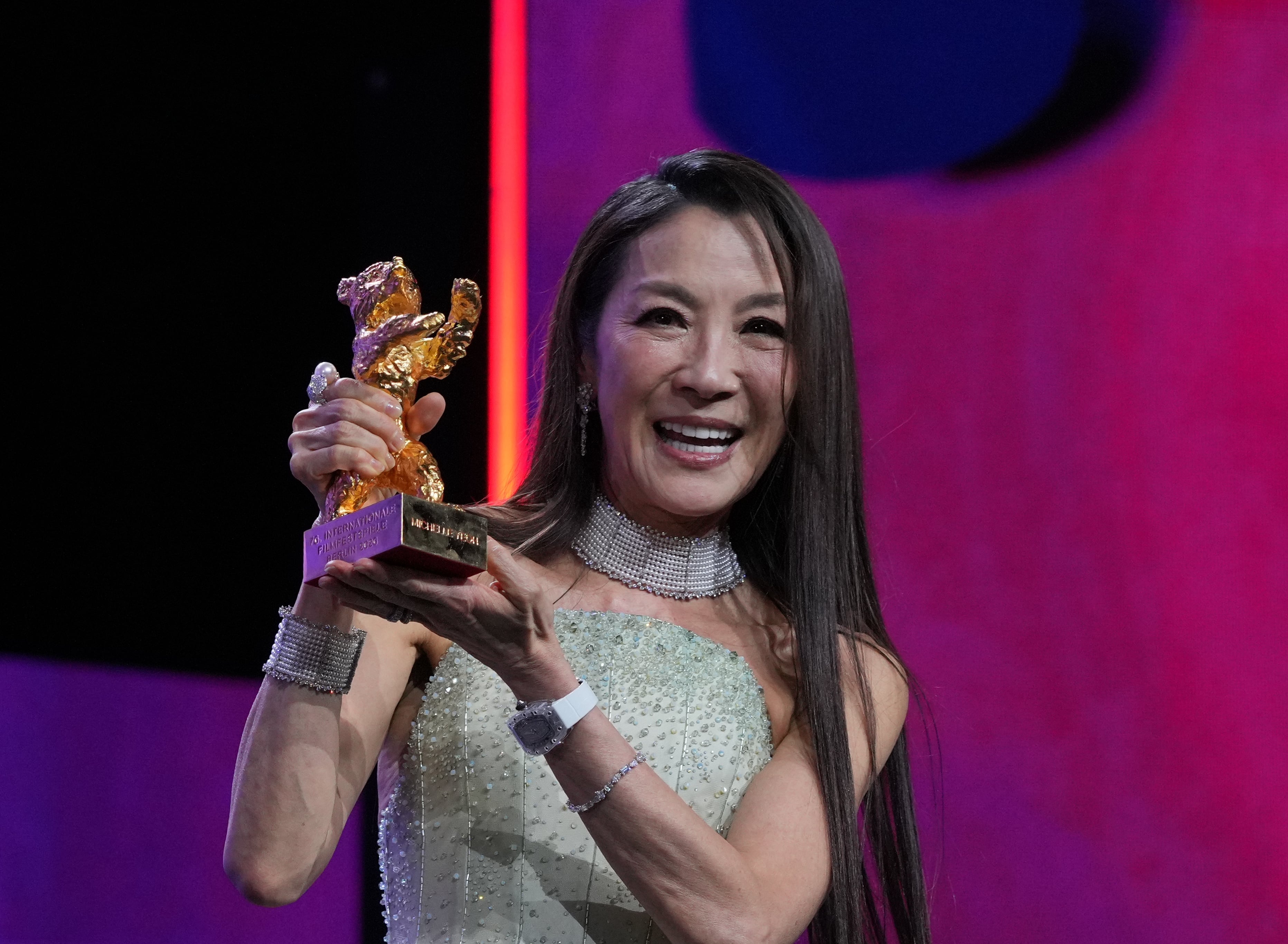 La actriz Michelle Yeoh durante la jornada inaugural de la Berlinale, en Berlín.