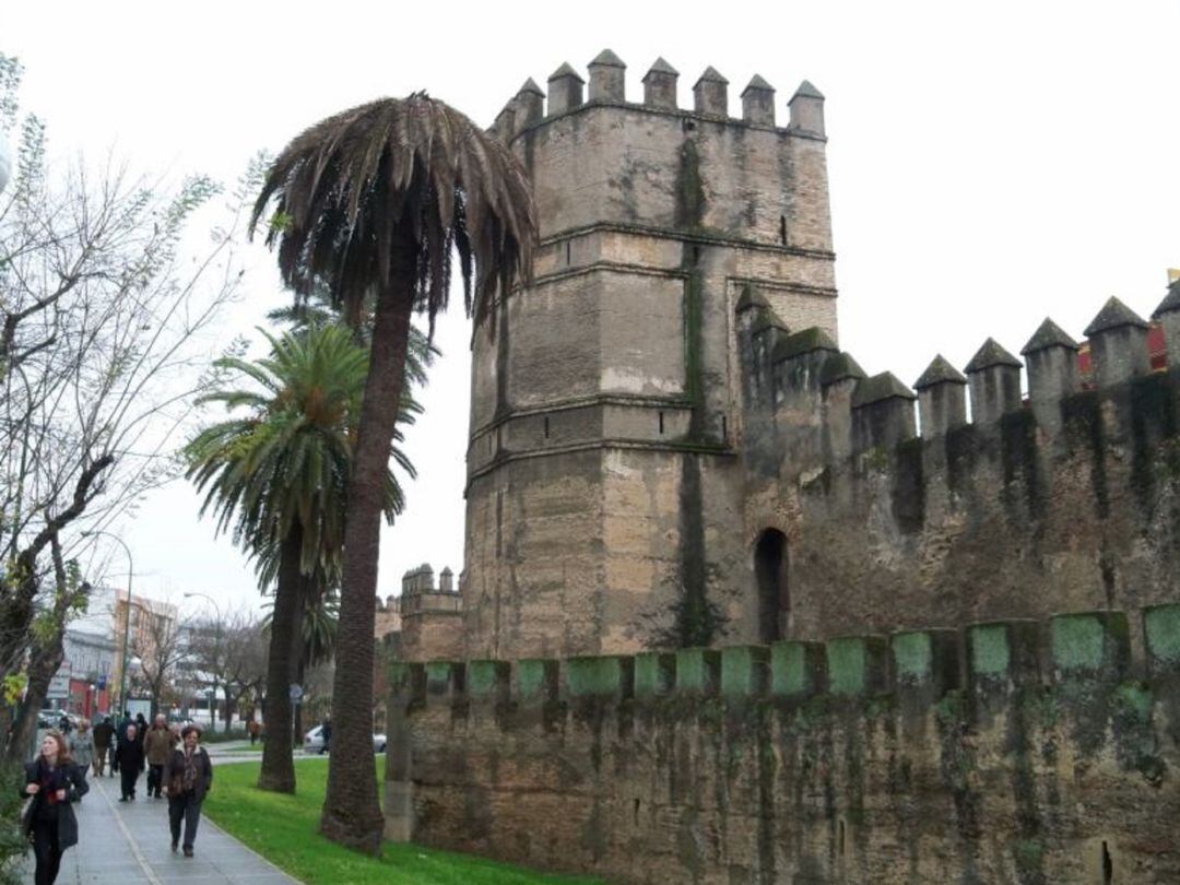 El Ayuntamiento de Sevilla licita la restauración de la muralla de la Macarena para poder adjudicarla cuando se levante el estado de alarma