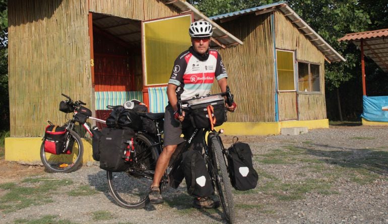 FOTOGALERIA | El viaje de Fran Ventura y sus dos compañeros, en imágenes.