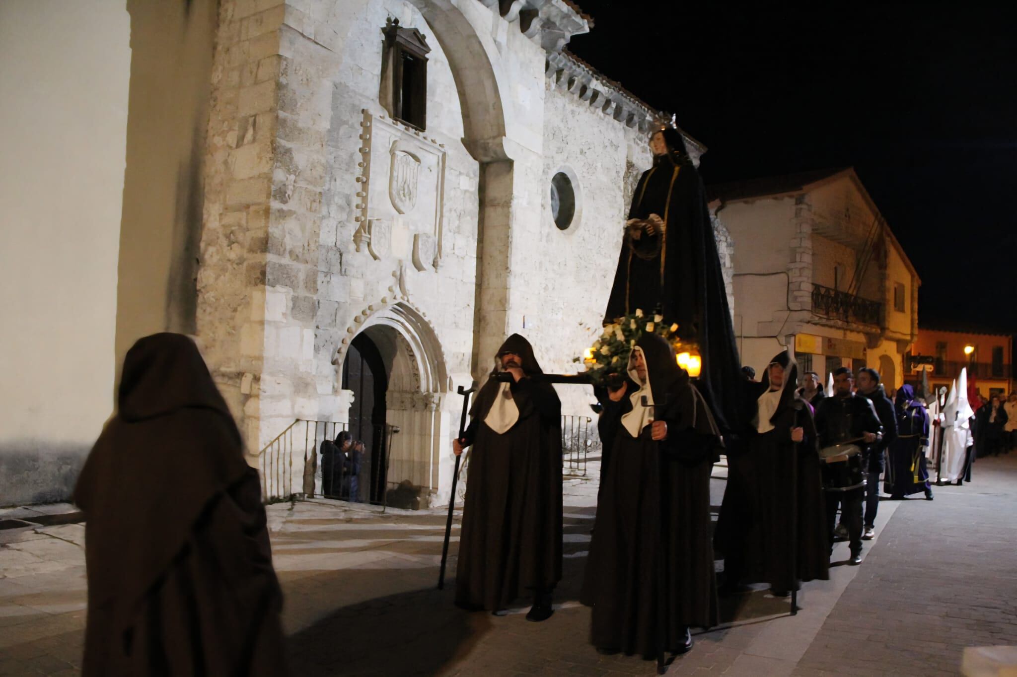 Procesión de la Vera Cruz el Lunes Santo en Cuéllar 2026
