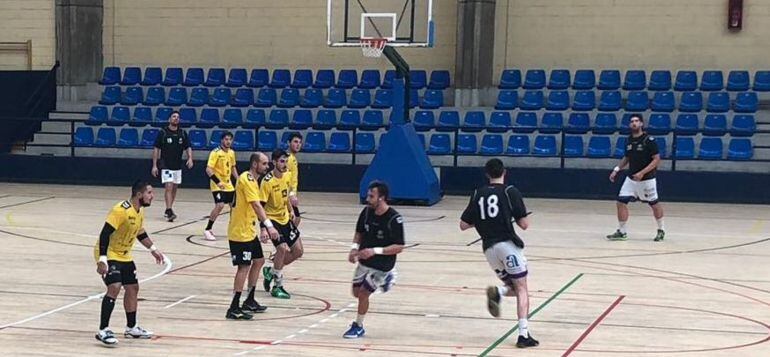 El Bm. Elda - C.E.E. está cuajando una gran pretemporada