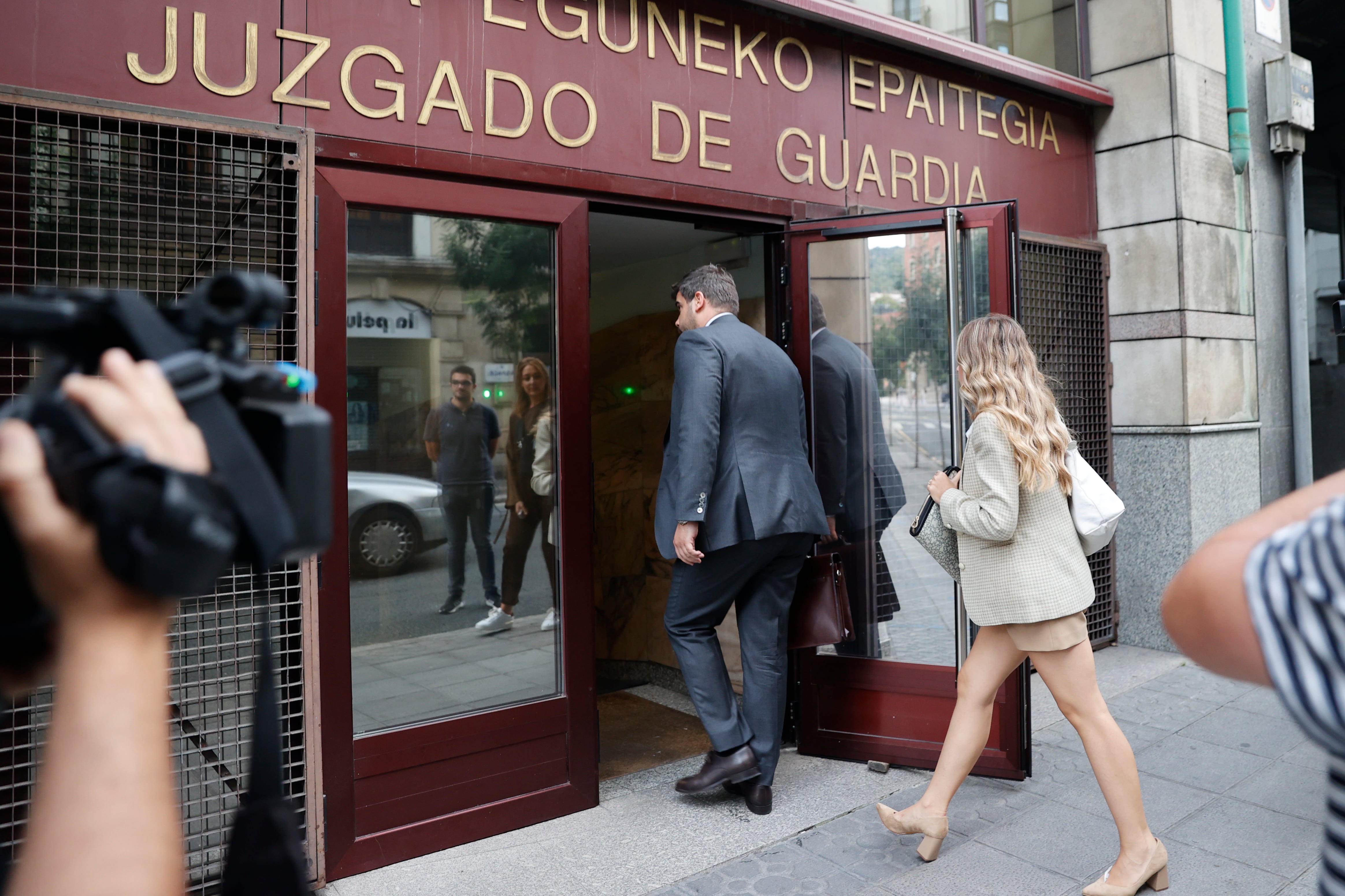 El abogado de la joven detenida por el secuestro de un bebé