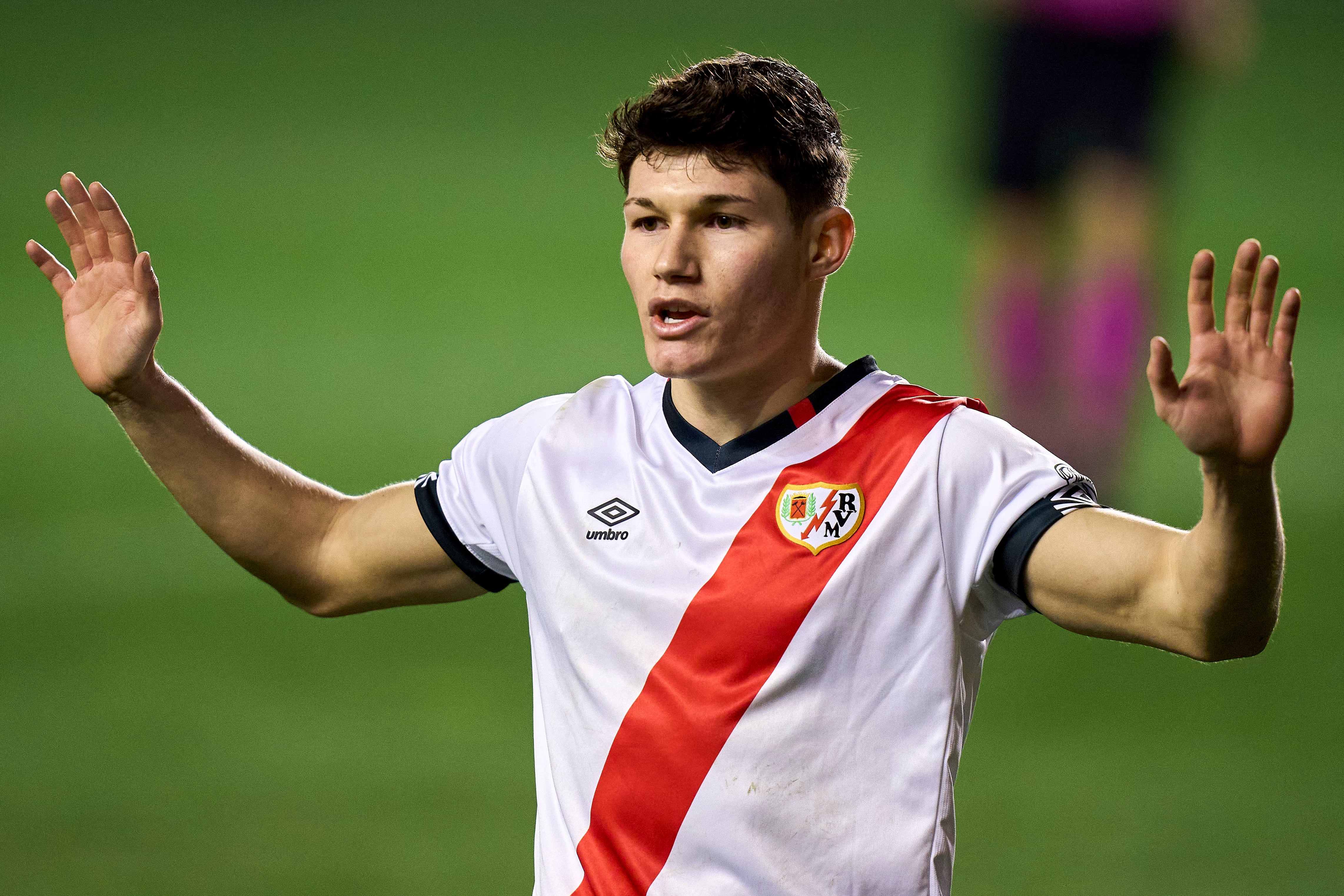 Fran García, lateral del Rayo Vallecano