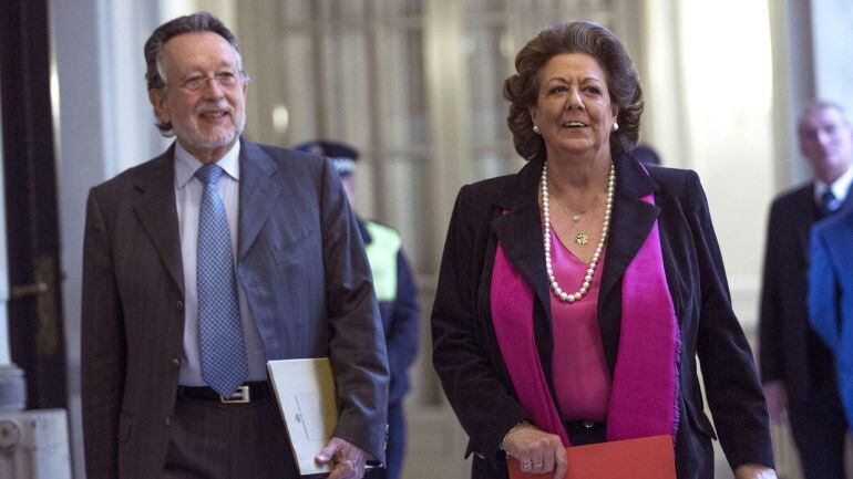 El exvicealcalde de Valencia, Alfonso Grau (PP), junto a la exalcaldesa, Rita Barberá 