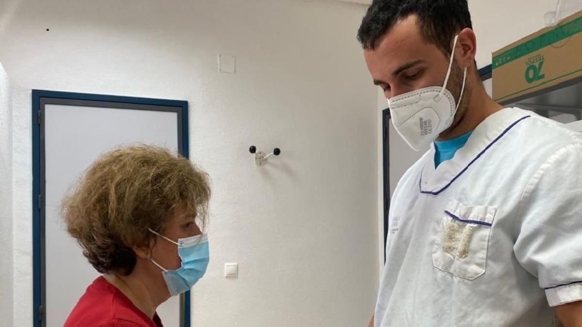 Sanidad recomienda el uso de mascarillas en instalaciones sanitarias como medida preventiva