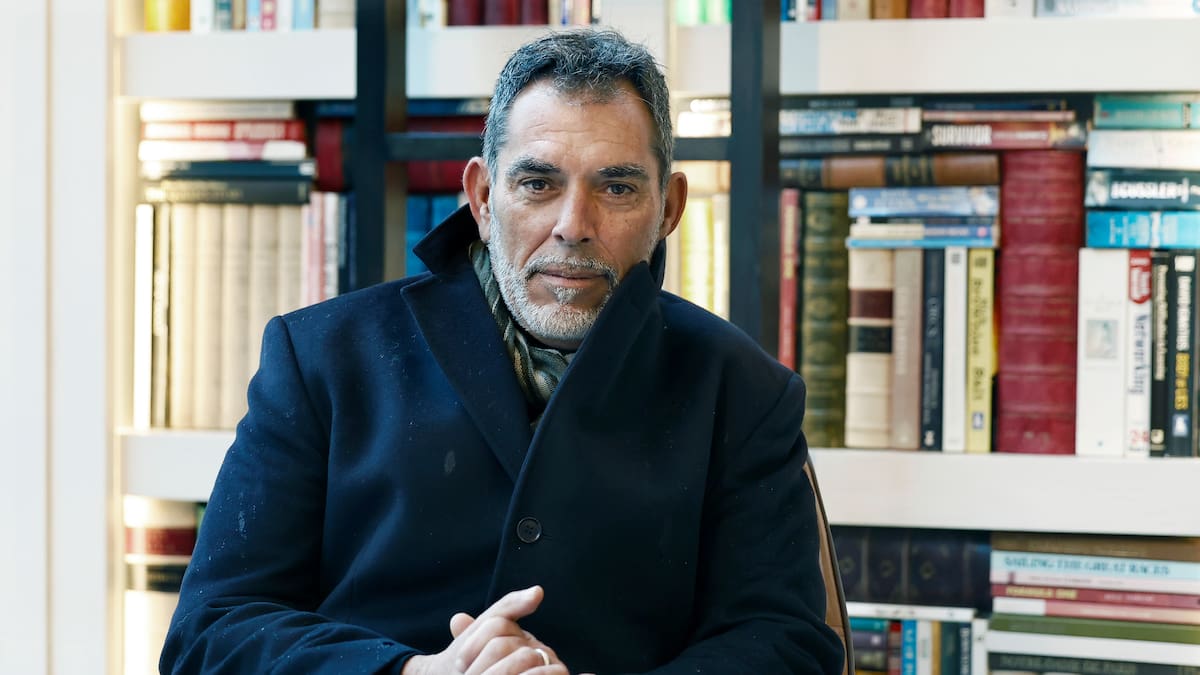 Denuncia social y literatura criminal con Víctor del Árbol en Cuenca