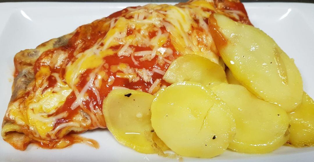 Creppe de pollo gratinada