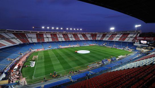 El estadio Vicente Calderón acogió en la ida un empate a cero