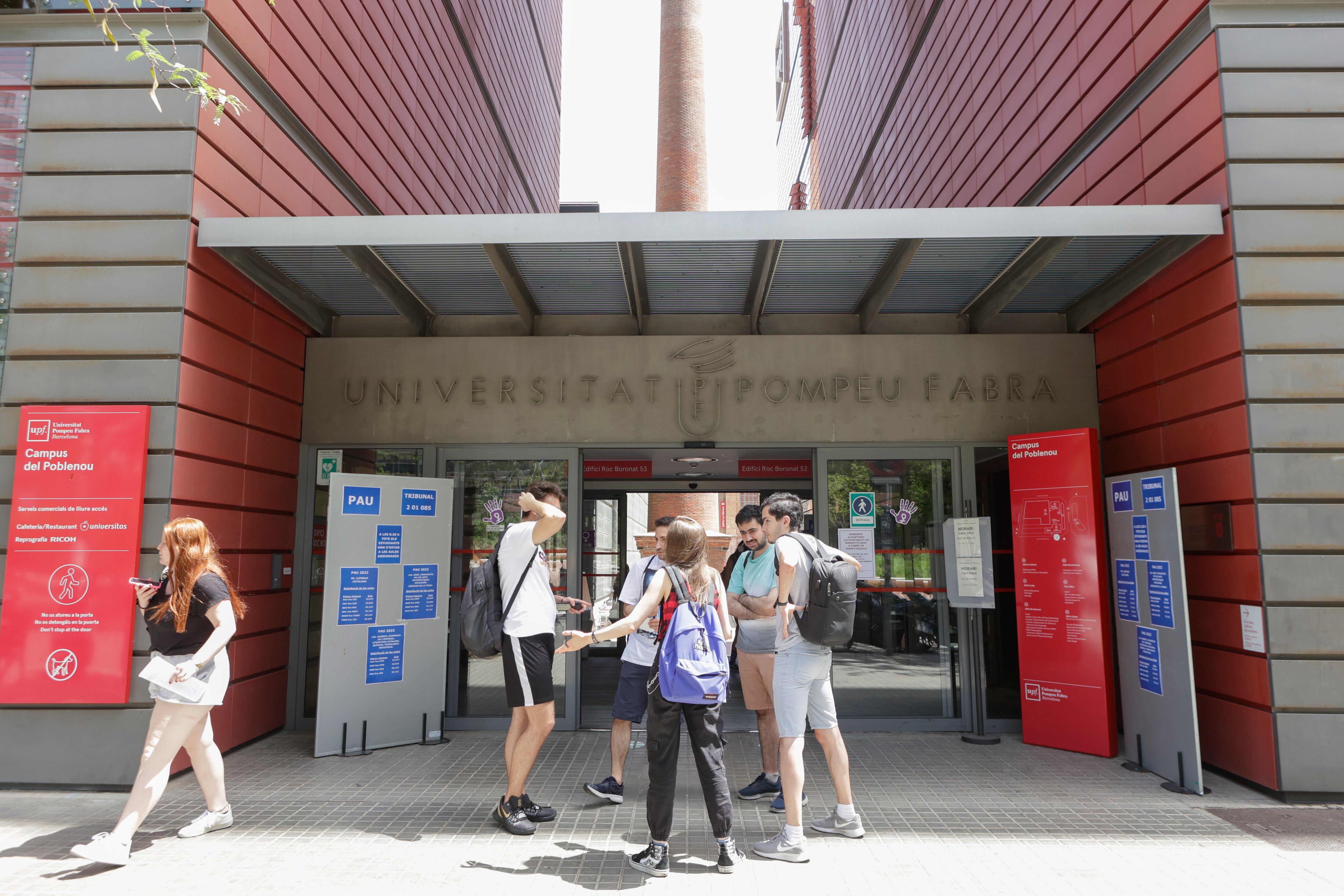 Accés a la universitat Pompeu Fabra. EFE/Quique Garcia