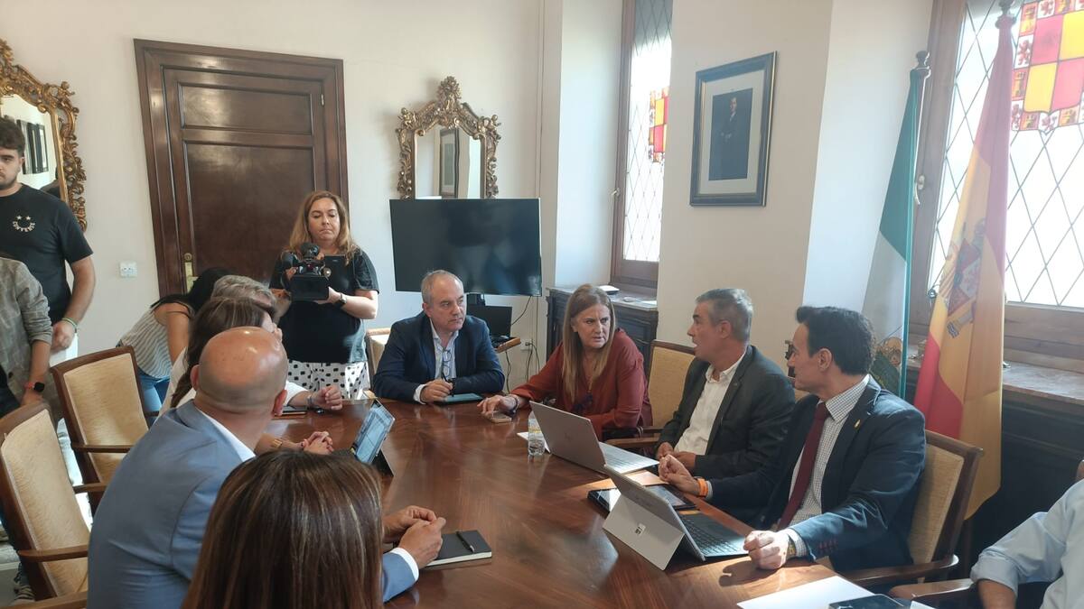 Agustín González, alcalde de Jaén: "El nuevo PGOM estará antes de que termine el mandato"