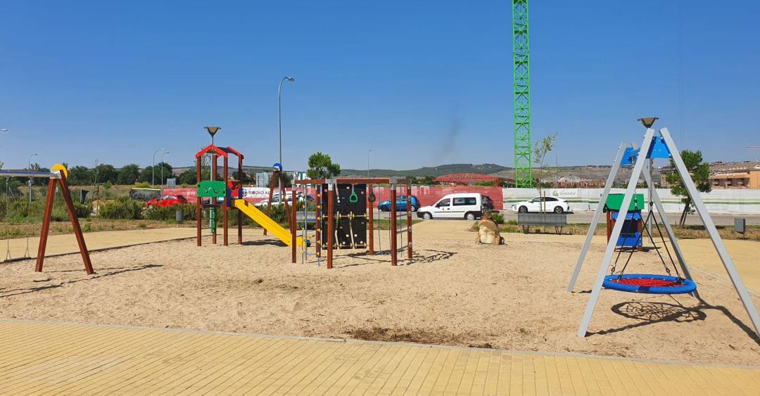 Nuevo parque infantil situado en el Sector XXIII de Velilla de San Antonio. 