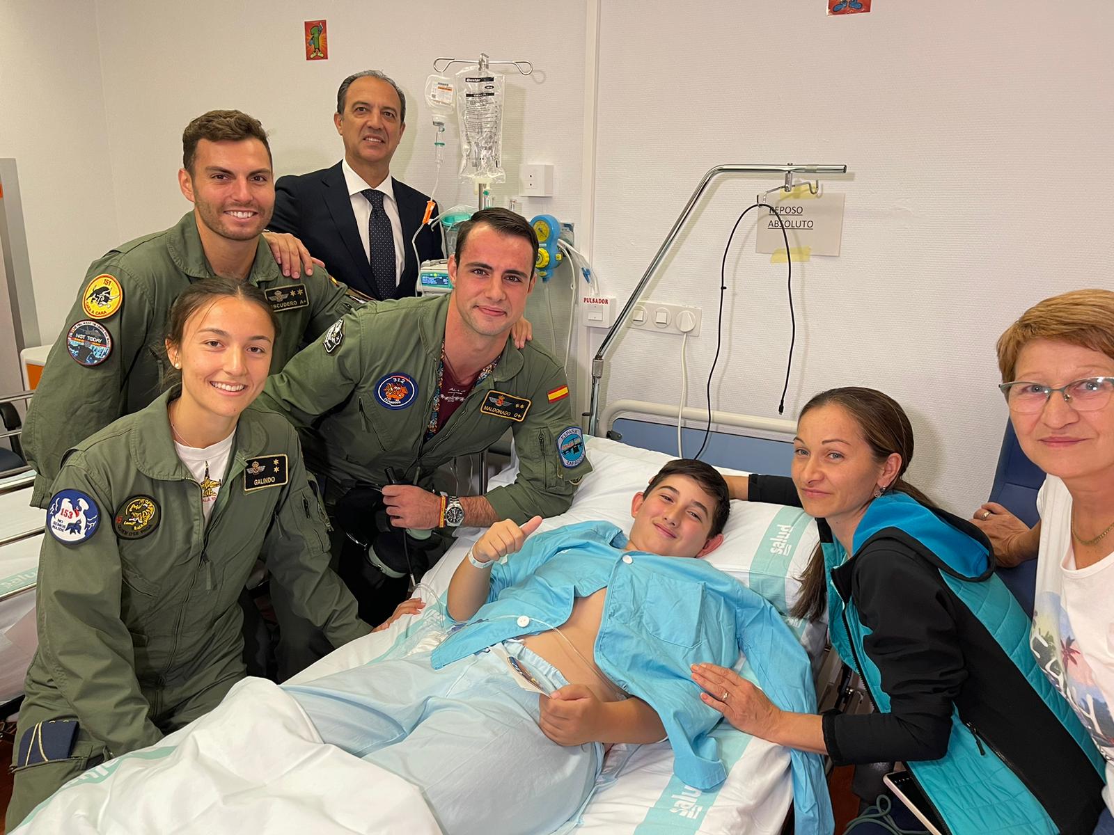 José Luis Bancalero visita el Hospital Infantil de Zaragoza