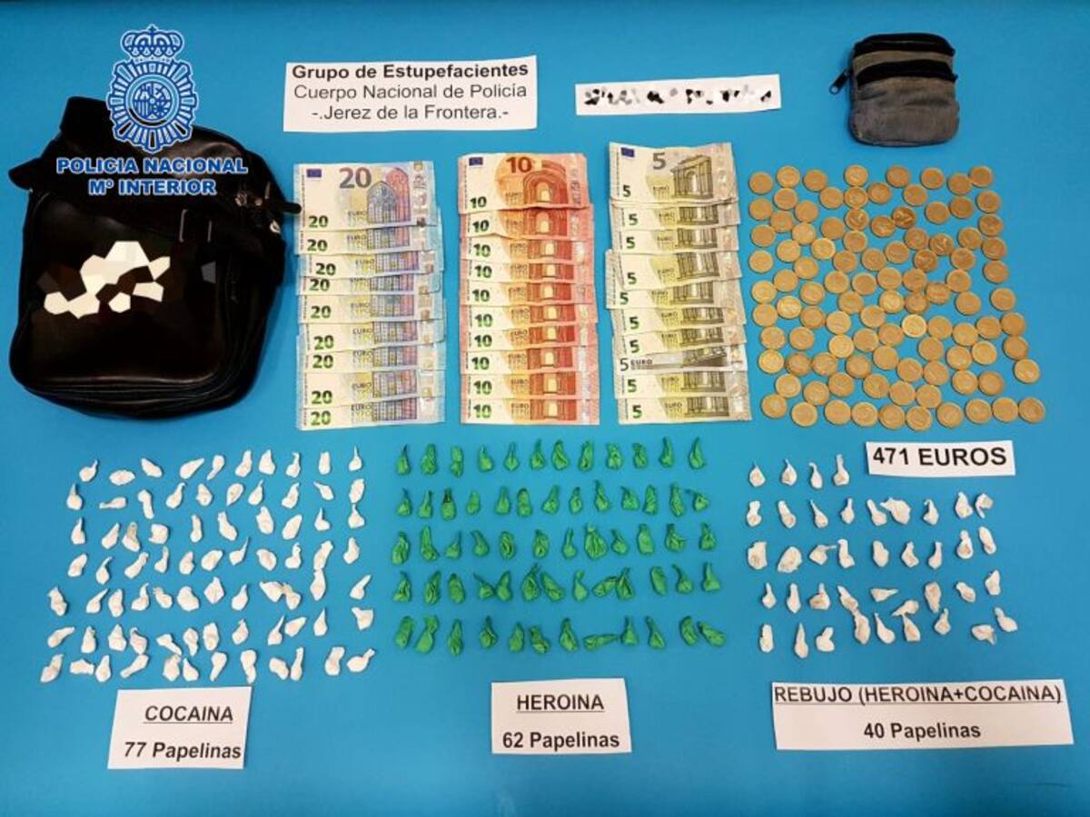Desmantelan un punto de venta de cocaína y heroína en San Telmo