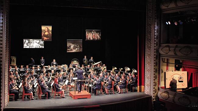 Banda Municipal de Villena en el teatro Chapí