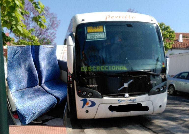 Los asientos del autobús que se iba a encargar del transporte de los niños