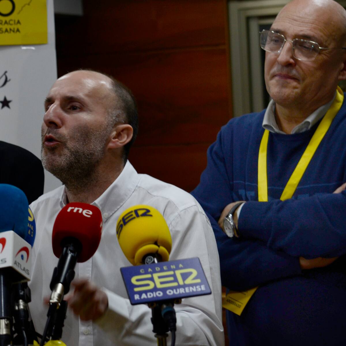 "A ver quién paga ahora el catering": el chascarrillo del líder de Democracia Ourensana tras hacer historia en las elecciones gallegas