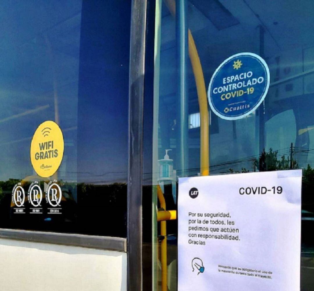 Protestan por la decisión de Fomento de no recuperar el 100% del servicio de autobús entre pedanías 