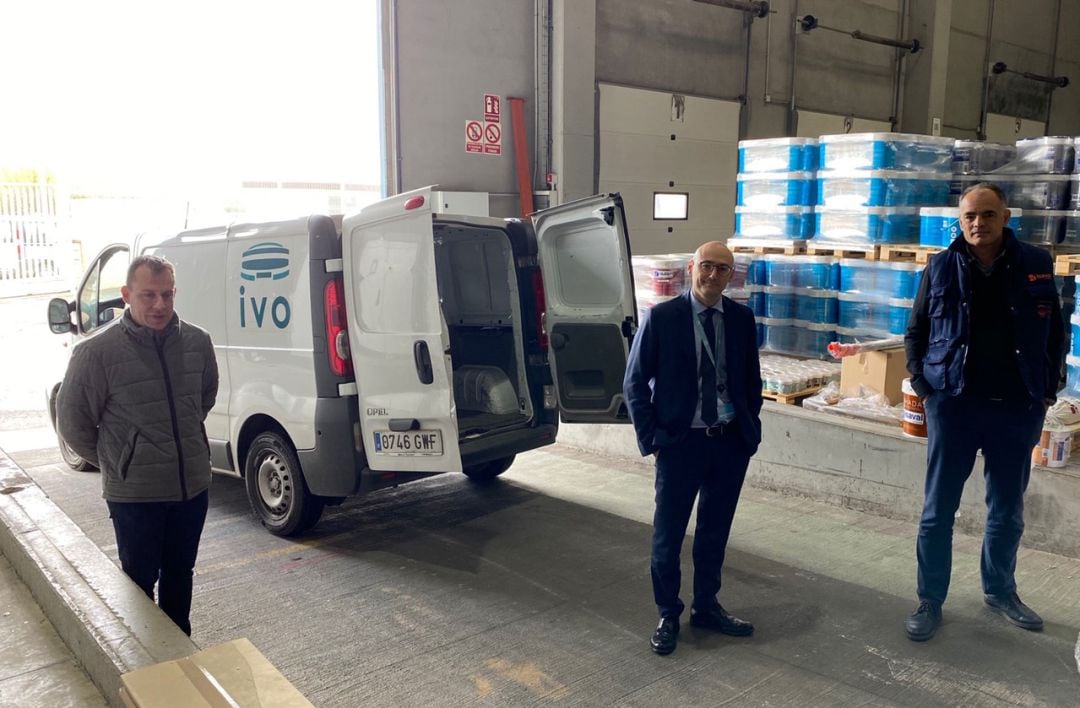 Isaval dona 200.000 guantes, mascarillas y monos a la sanidad