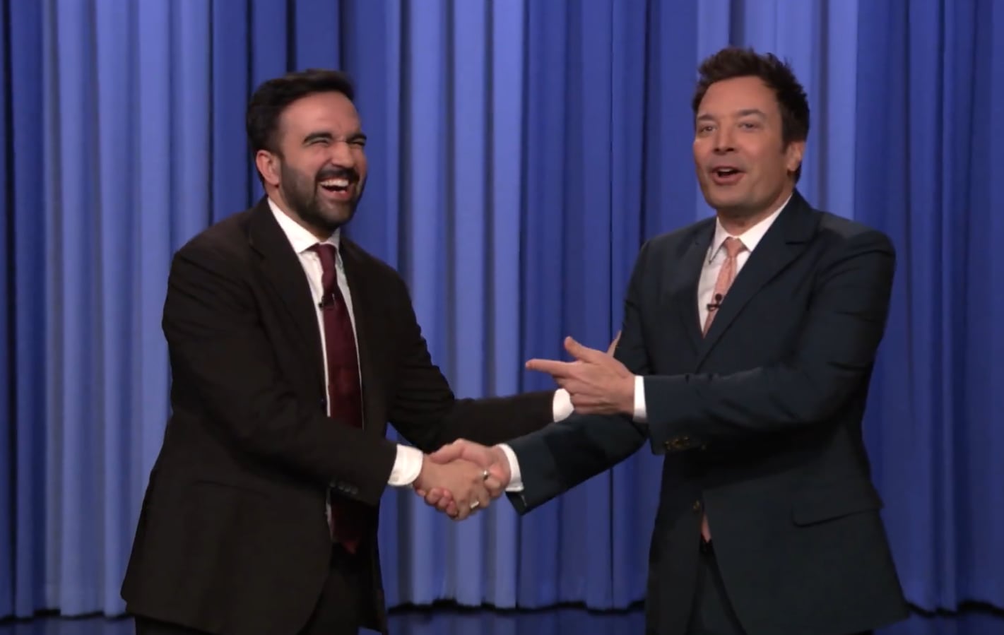 Zohran Mamdani y Jimmy Fallon durante 'The Tonight Show'