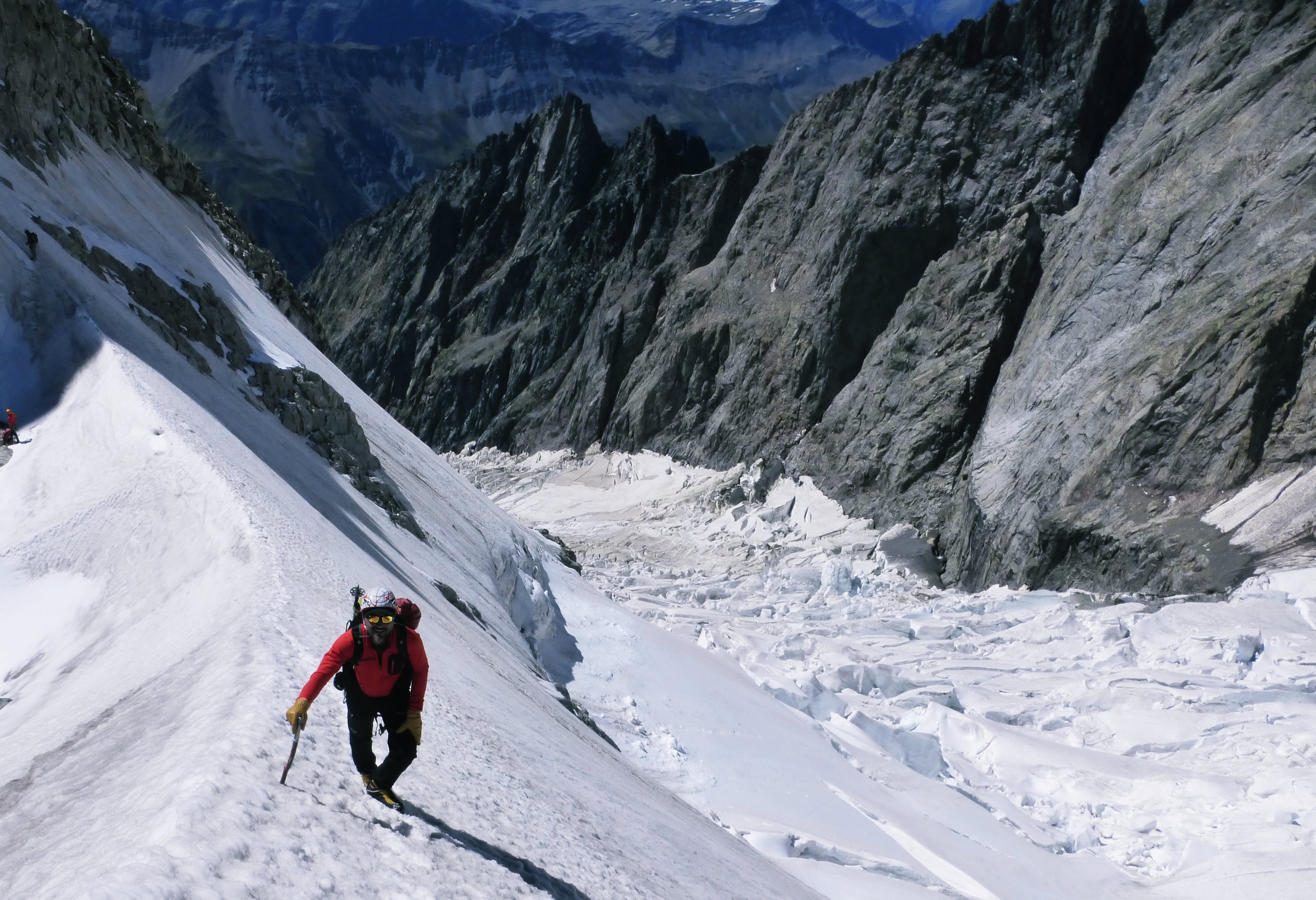 Alta montaña forajida, más vertical y más segura!