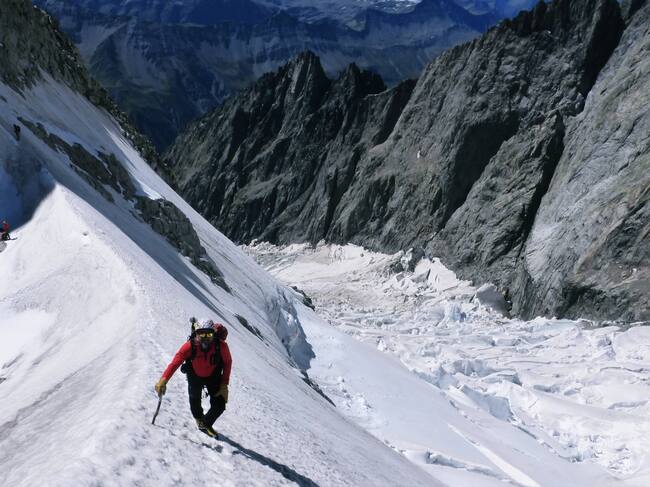 Alta montaña forajida, más vertical y más segura!