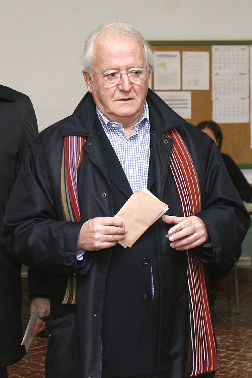 MADRID, 17/07/2025.- Fotografía de archivo tomada el 09/03/2008 de Javier Moscoso, ministro de la Presidencia en el Gobierno de Felipe González y ex Fiscal General del Estado, que ha fallecido este jueves en Jávea (Alicante) a los 90 años de edad. EFE/ARCHIVO/Jesús Diges
