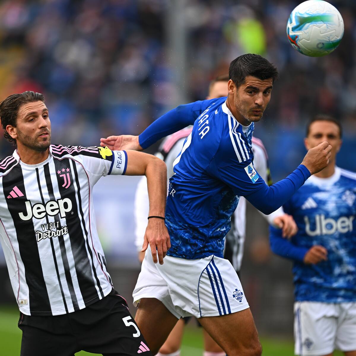 Fàbregas, rendido con el esfuerzo de Morata: "Su fútbol ha hablado por sí solo hoy. Su sacrificio ha sido increíble"