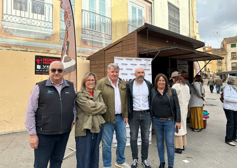 La Plaza de la Sal acogió el sábado esta degustación solidaria