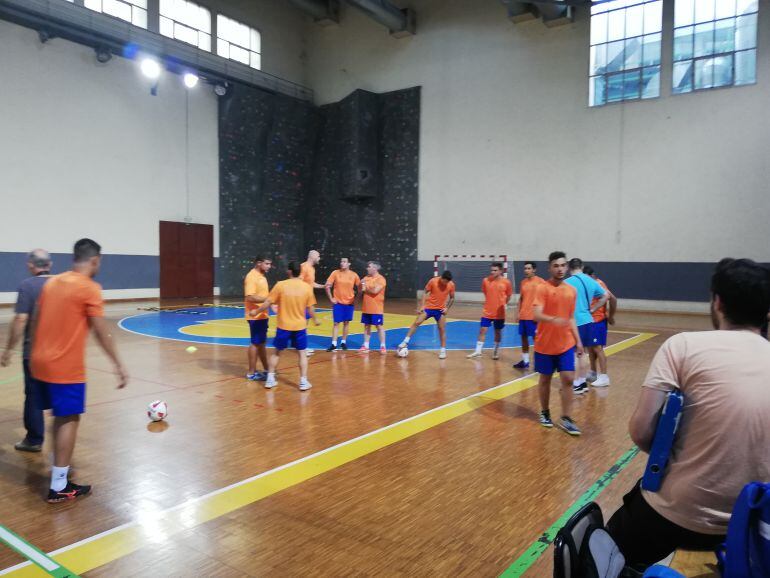 Este martes día 7 de agosto, se presentó, iniciando la pretemporada, el Sala Ourense, cara afrontar la Segunda División B del fútbol sala masculino.