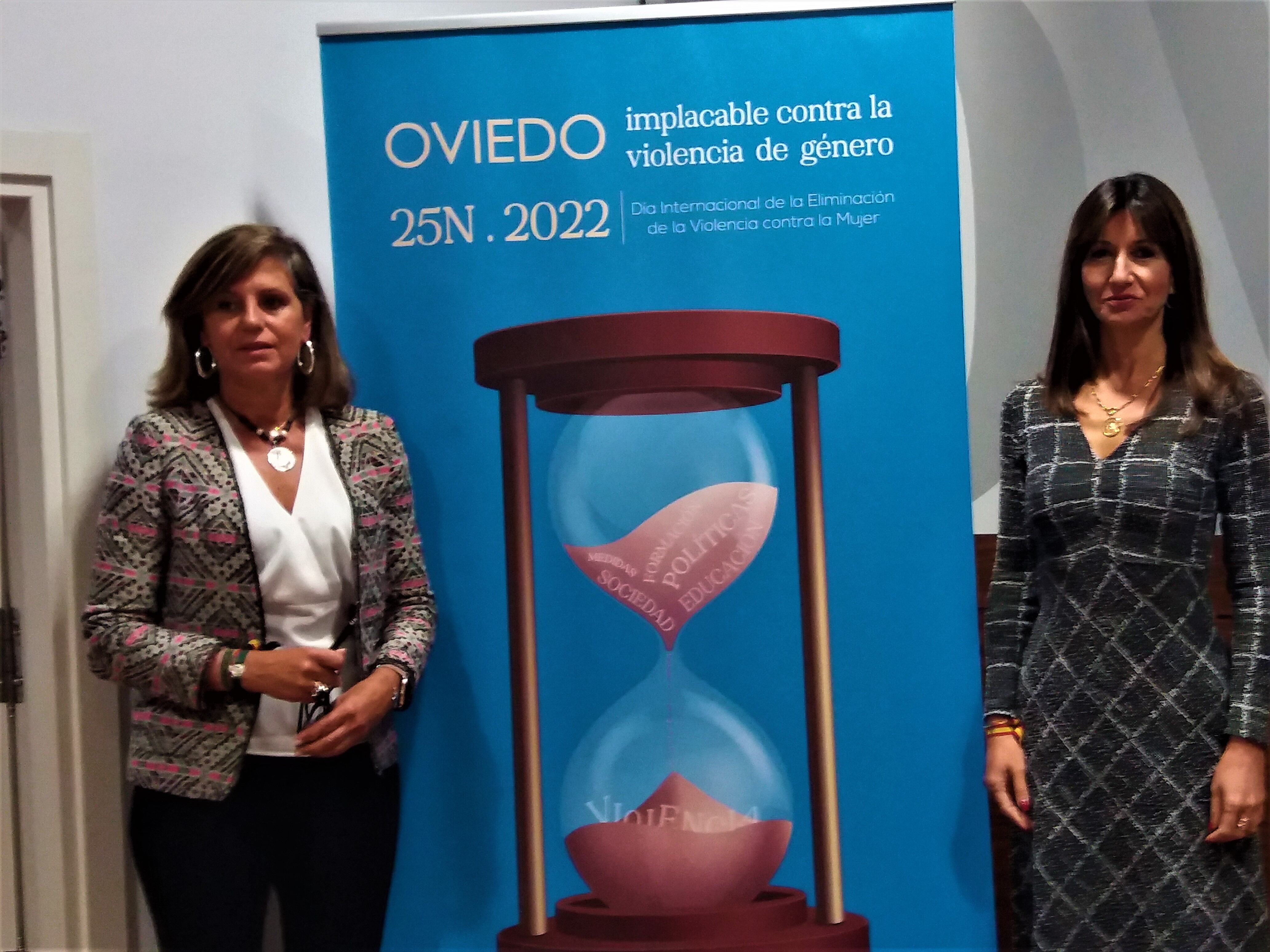 Leticia González y Concepción Menéndez, concejalas de Políticas Sociales del Ayuntamiento de Oviedo