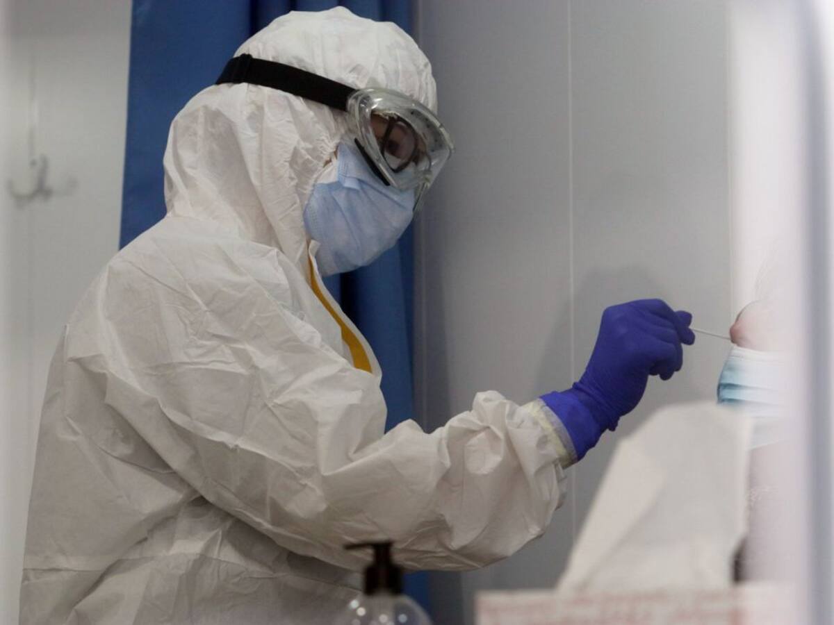 Casi un centenar de profesionales sanitarios de la provincia de Castellón están en cuarentena