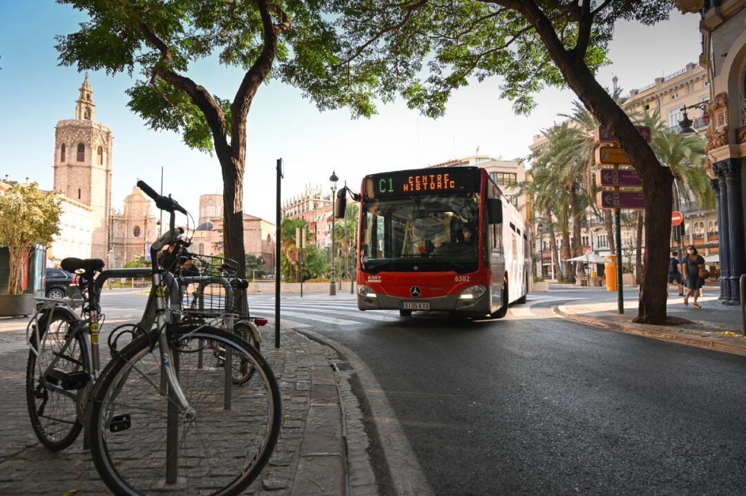 Autobús de la EMT de València