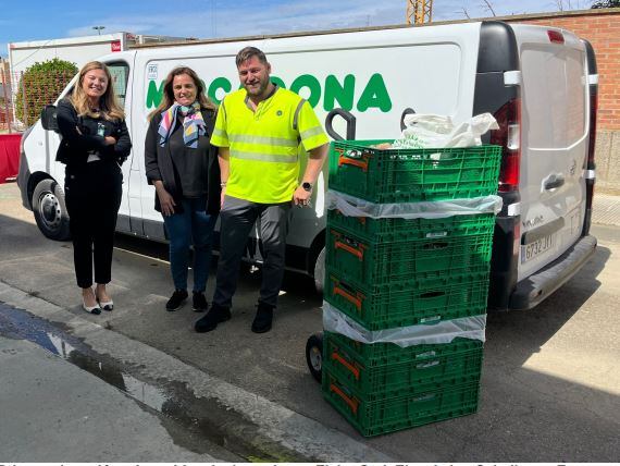 Donación realizada por Mercadona a una residencia de ancianos en Ejea de los Caballeros