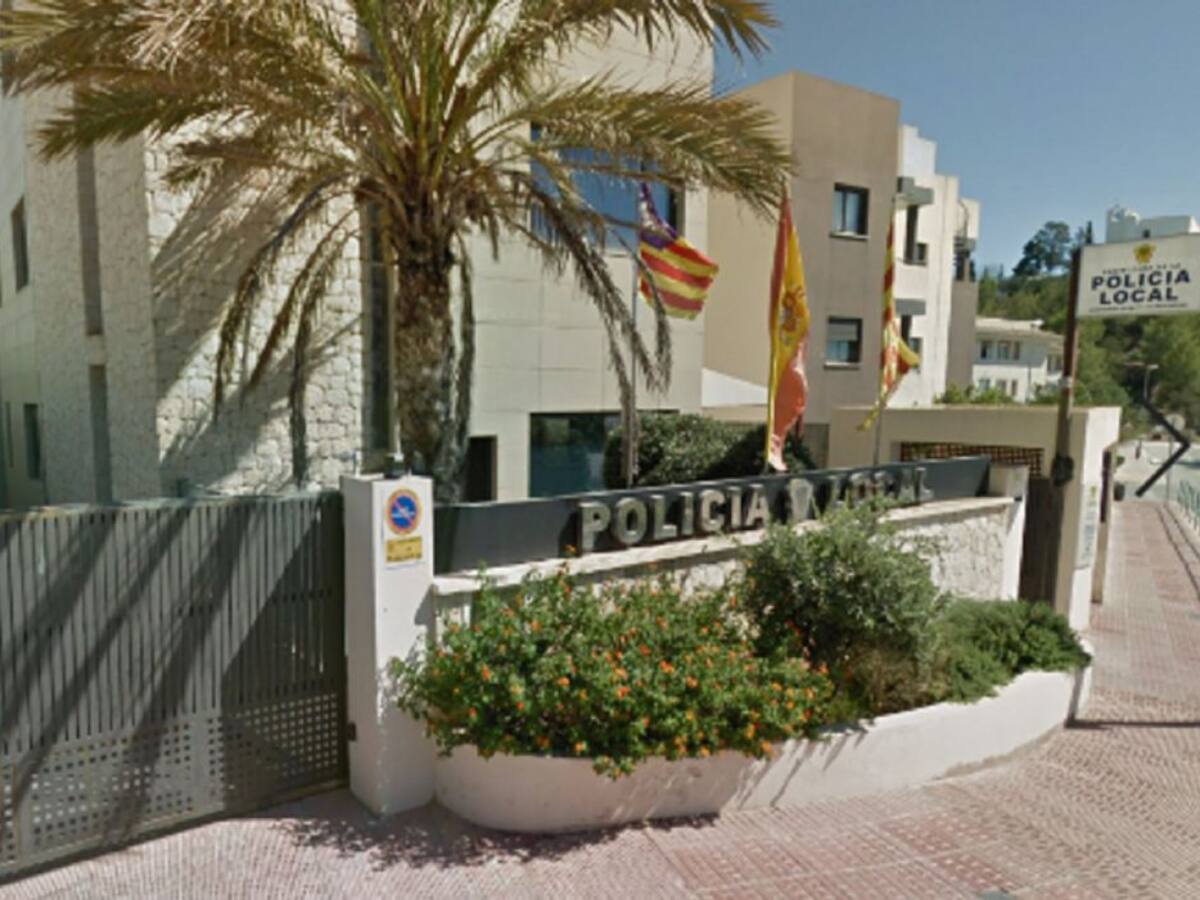 La Policía Local de Santa Eulària evita una agresión machista en plena calle