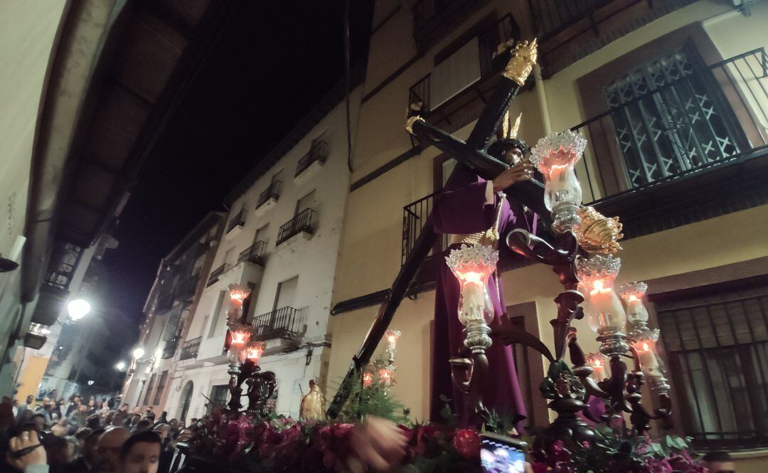 El Vía Crucis del Cristo del Gran Poder fué una de las últimas ocasiones que tuvieron los cofrades de Jaén para poder contemplar procesiones en la calle