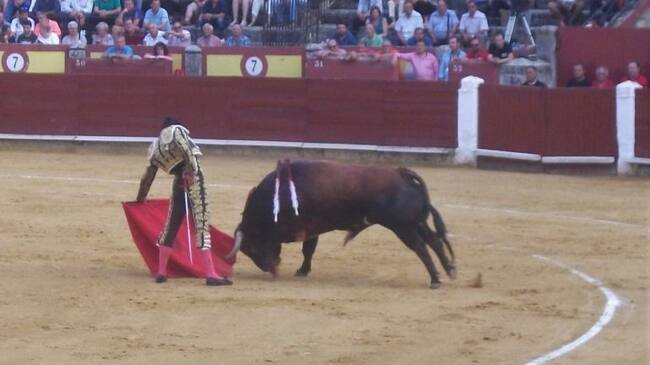 El segundo festejo de la feria de Ciudad Real contó con algo más de un cuarto de entrada